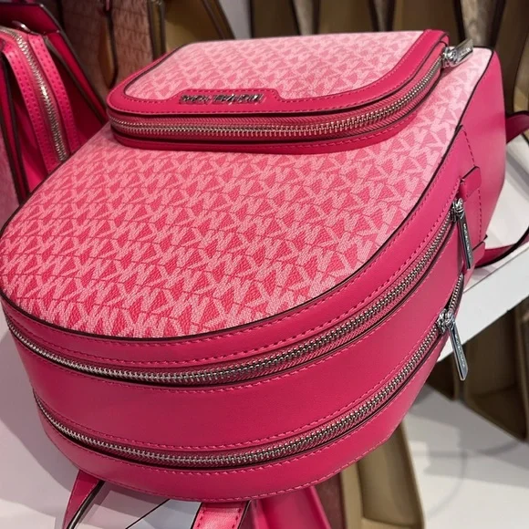 Michael Kors Jaycee Medium Ombré Signature Logo Backpack
Dragonfruit
NWT - Picture 12 of 14